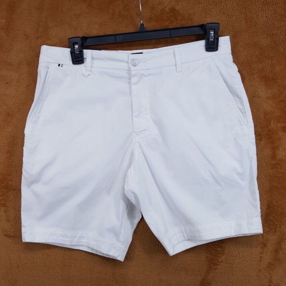 HUGO BOSS Chino Shorts Mens Size 38 White Slim Fit Flat Front 9" SLICE $98